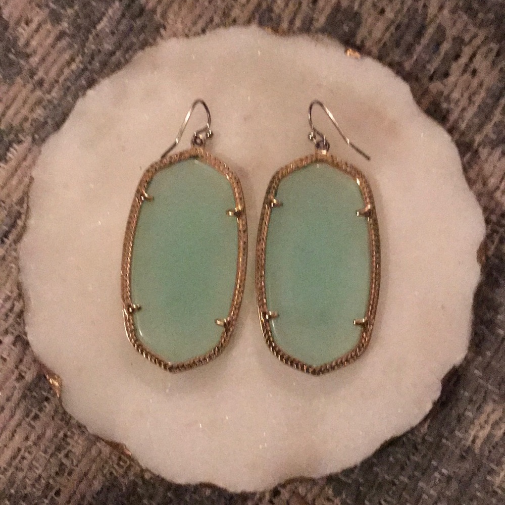 Kendra Scott Danielle Earrings Chalcedony